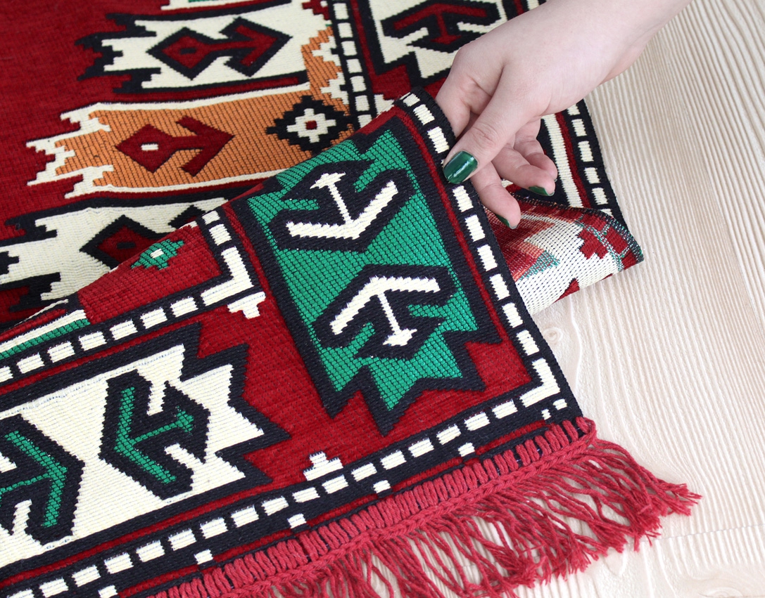 Yedi Hisar Kilim - Hitit
