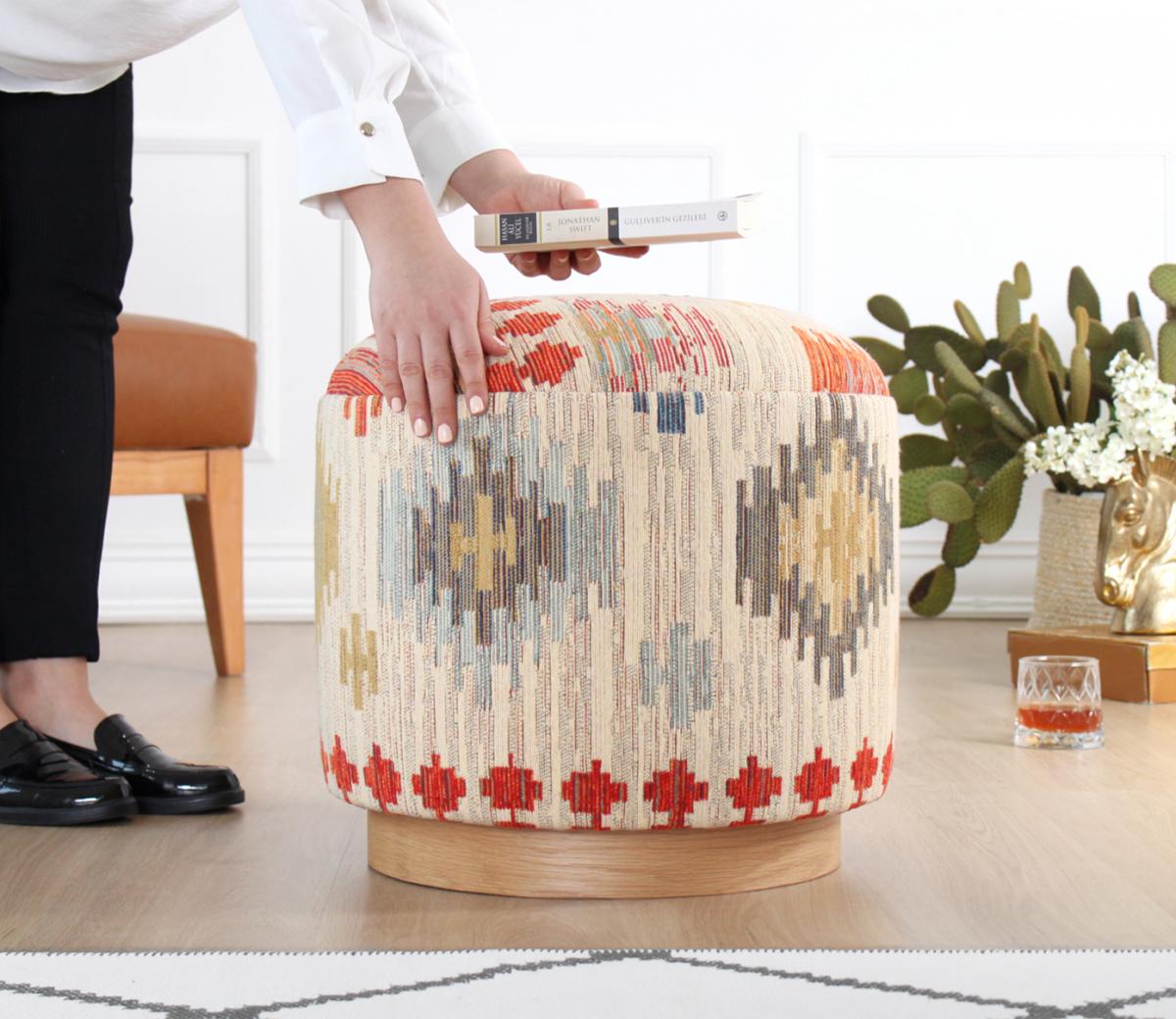 Ferruz Kilim Puf - Krem