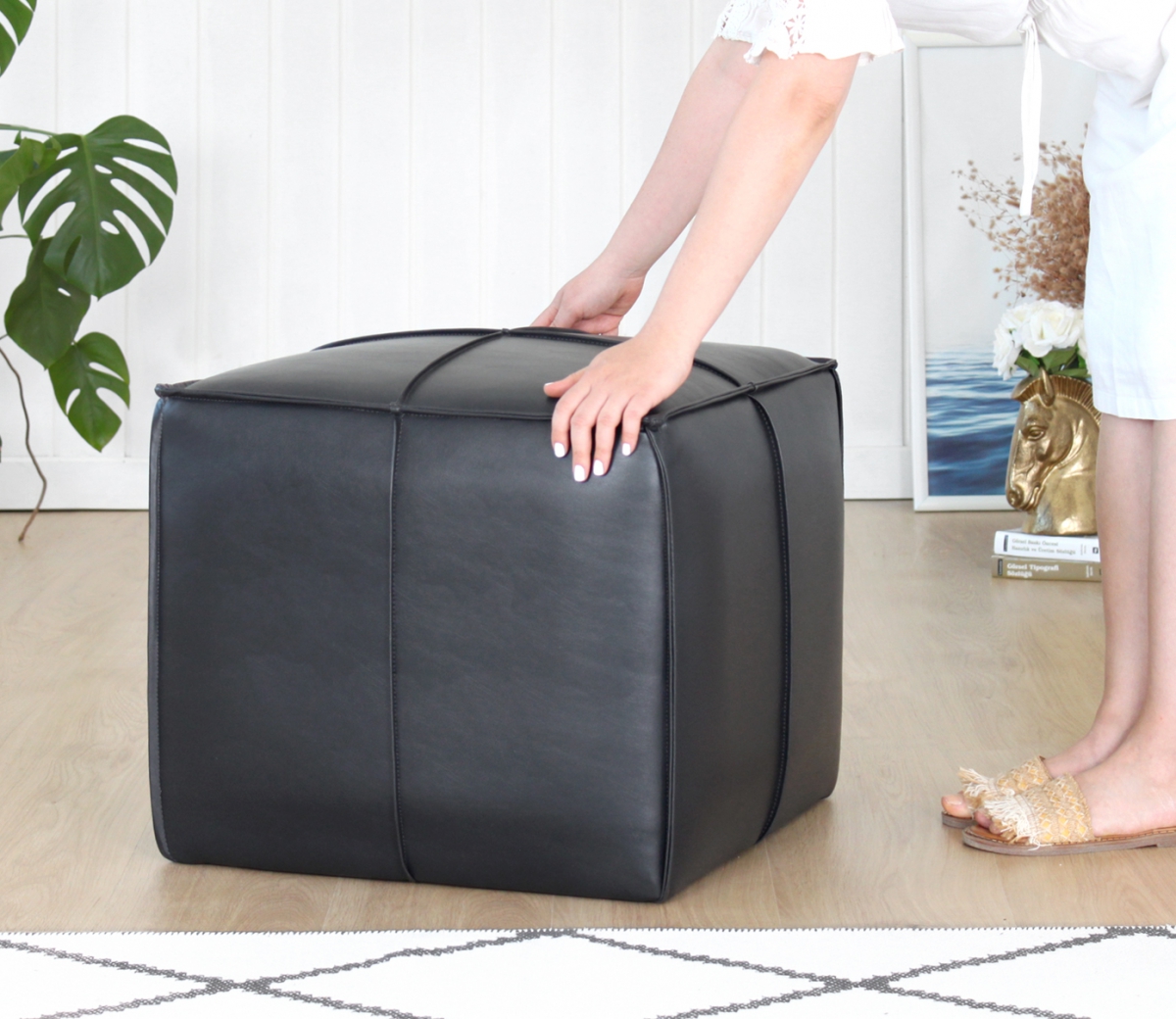 Ottowel Deri Puf - Siyah